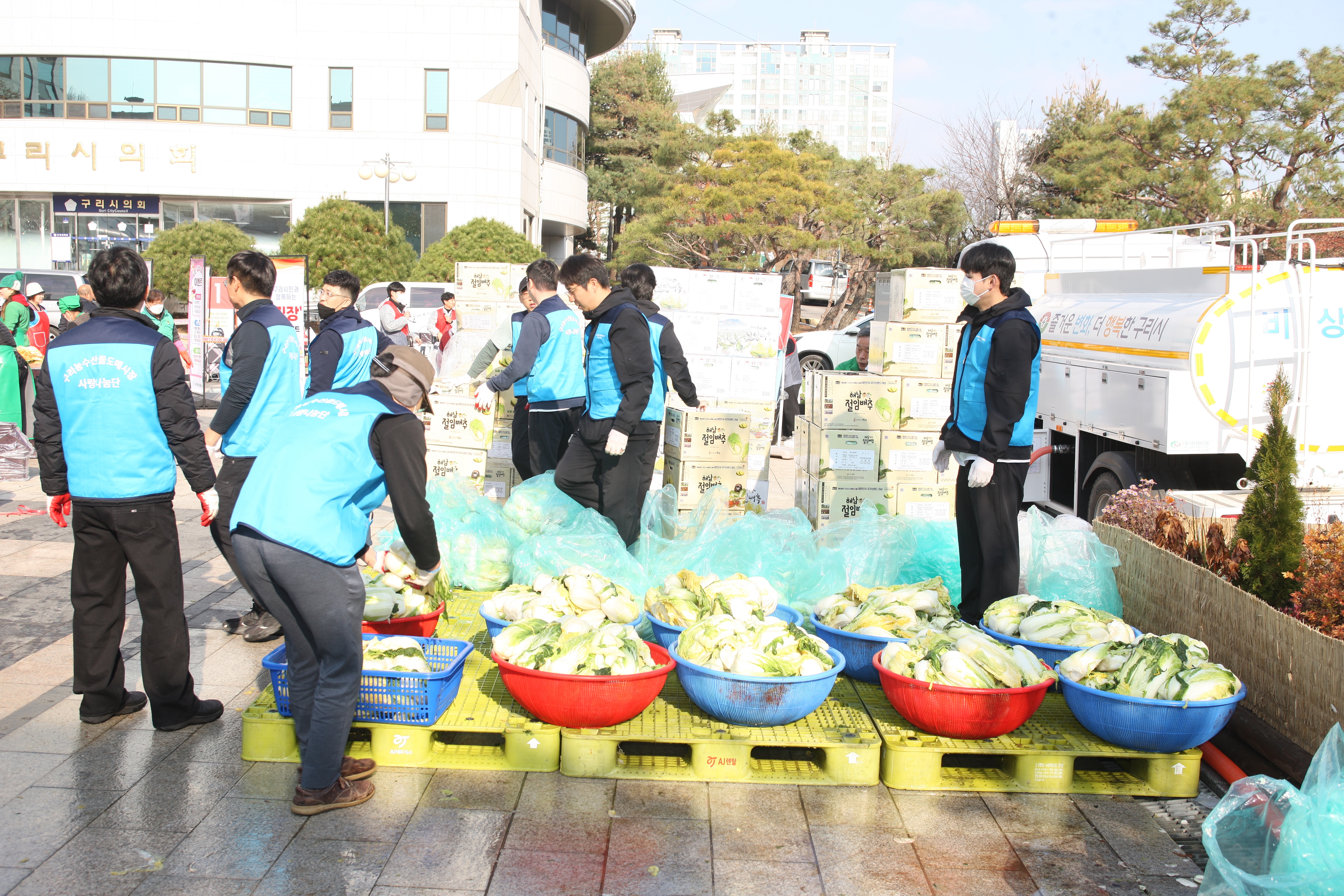 KakaoTalk_20251128_185356574_03.jpg